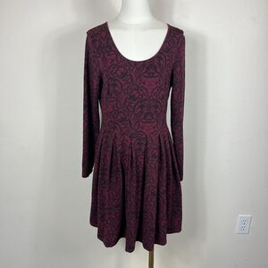 Talula Aritzia Dress Women Large Burgundy Dark Floral Whimsigoth Skater Party